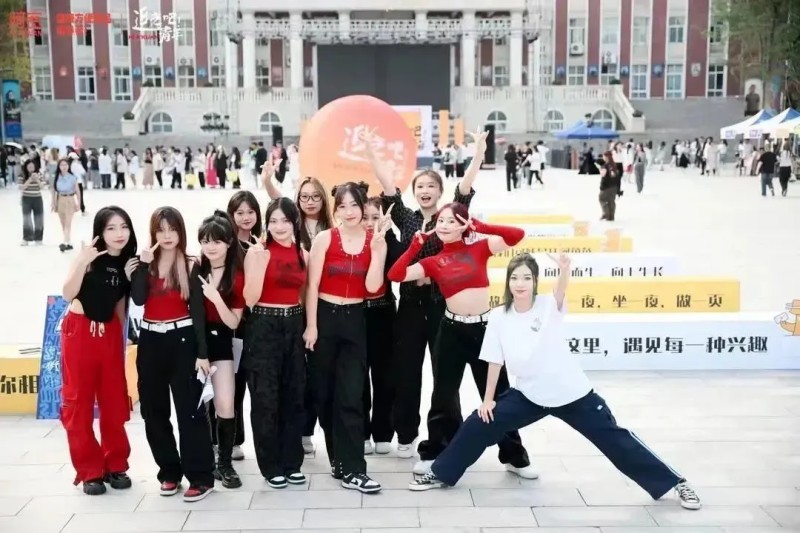 图片 4 图片 4